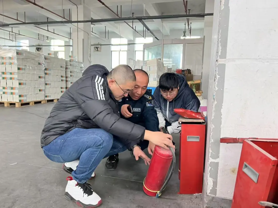 严守岁末安全关，护航新春祥和年——bevictor伟德开展春节期间安全生产检查工作